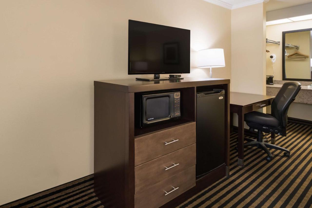 Best Western - McKenzie Esterno foto